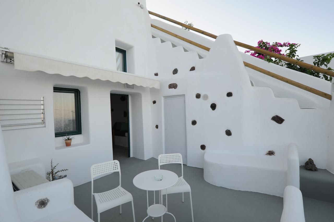 Manias Fira Residences Экстерьер фото